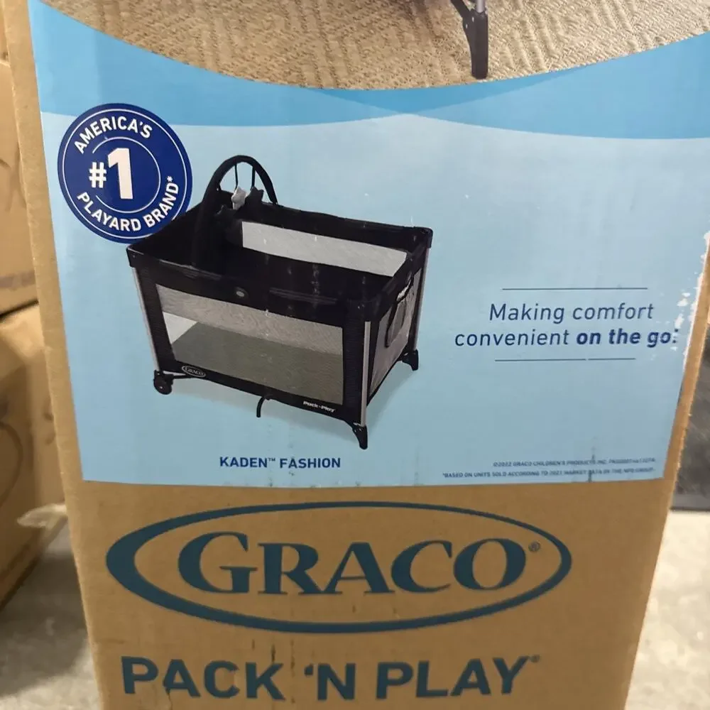 Graco Pack 'N Play® on the Go™ Playard, Kaden Item Number 5530 #